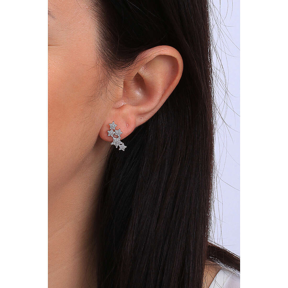 Amen earrings Diamond woman EMSBBZ wearing