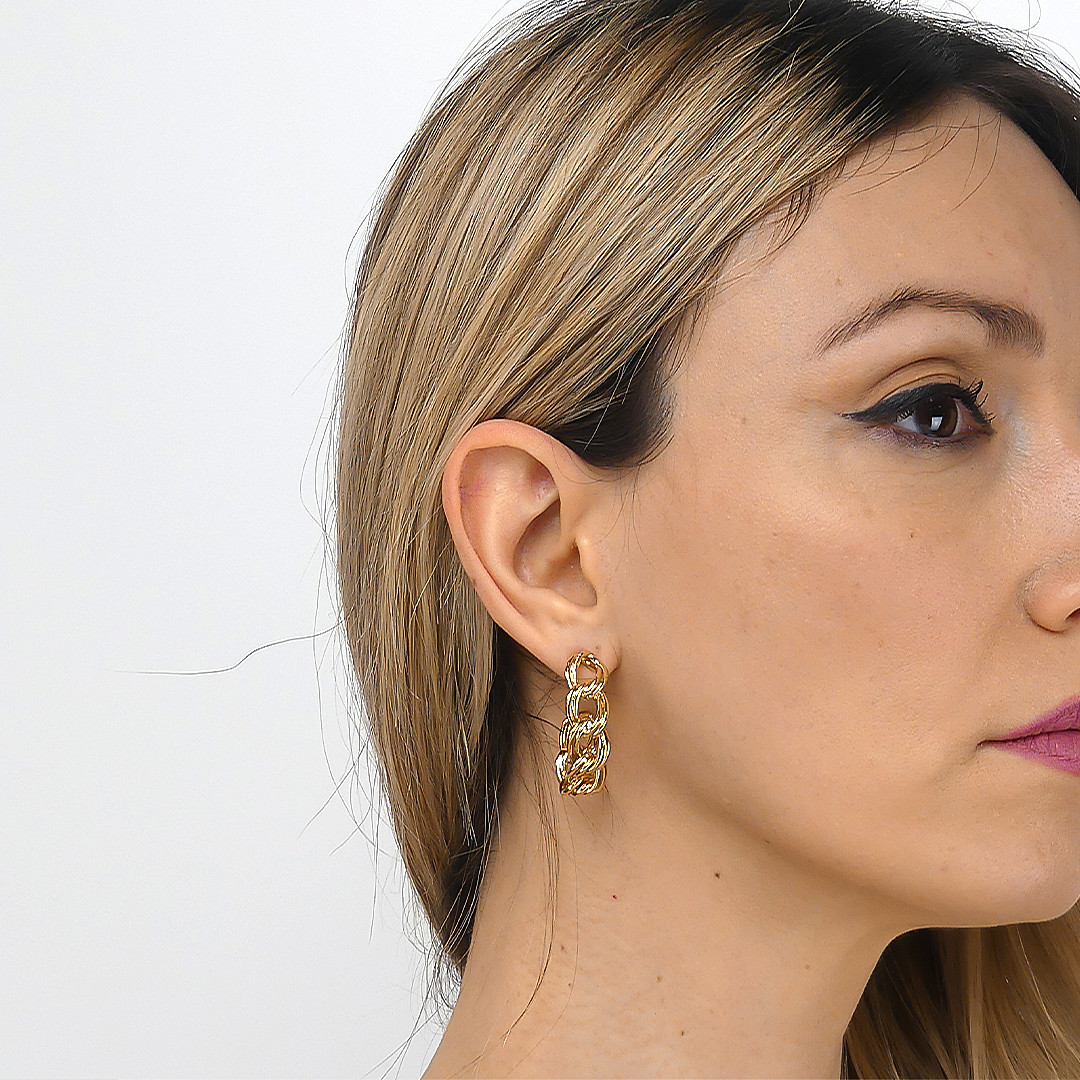 Boccadamo earrings Mychain woman XOR654D wearing