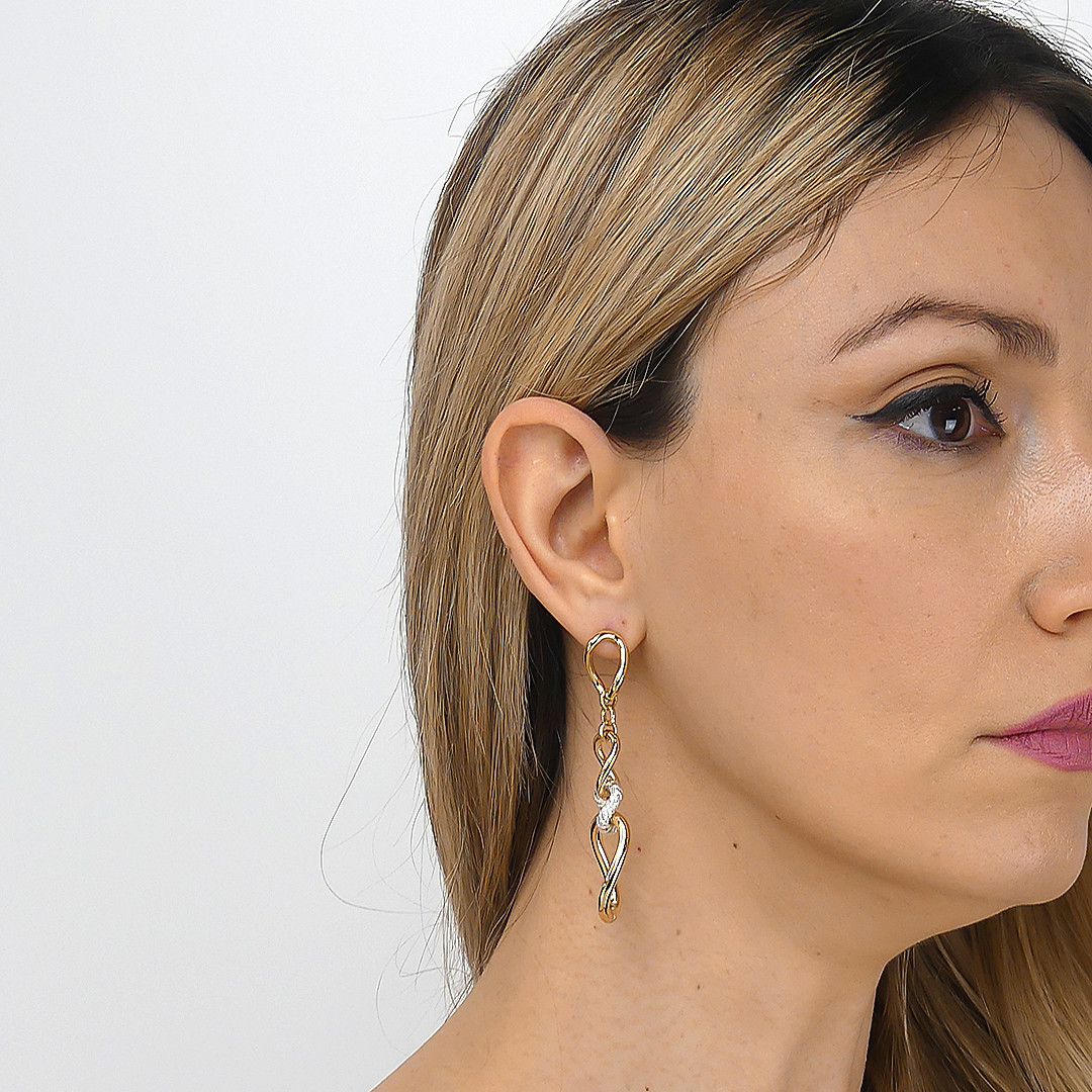 Boccadamo earrings Mychain woman XOR661D wearing