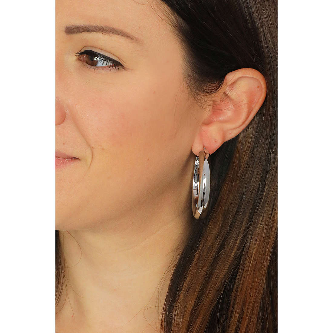 Breil earrings Join Up woman TJ3035 wearing