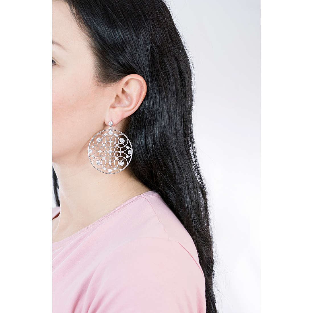 Brosway earrings Corinto woman BOI21 wearing