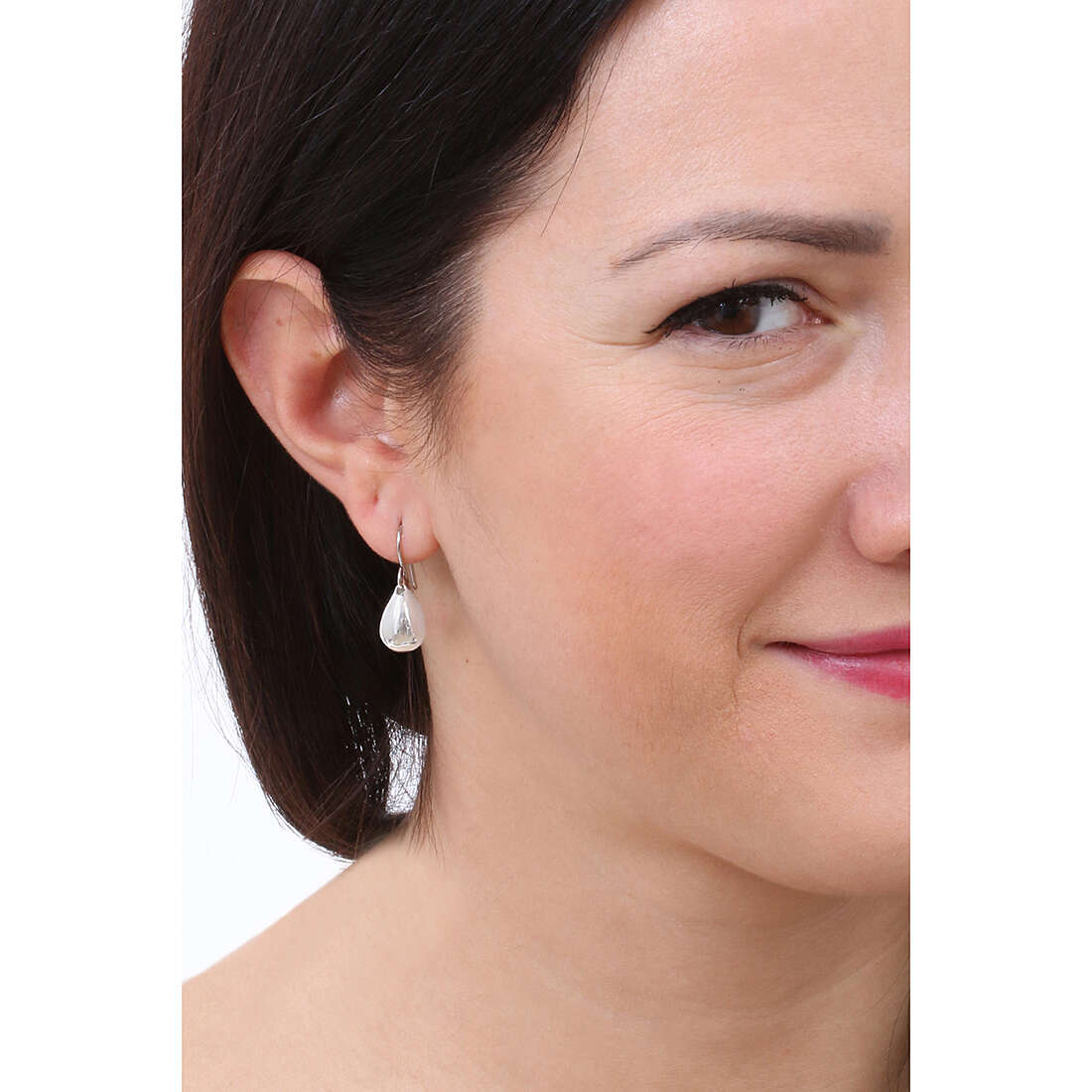 Calvin Klein earrings Sculptural woman 35000073 wearing