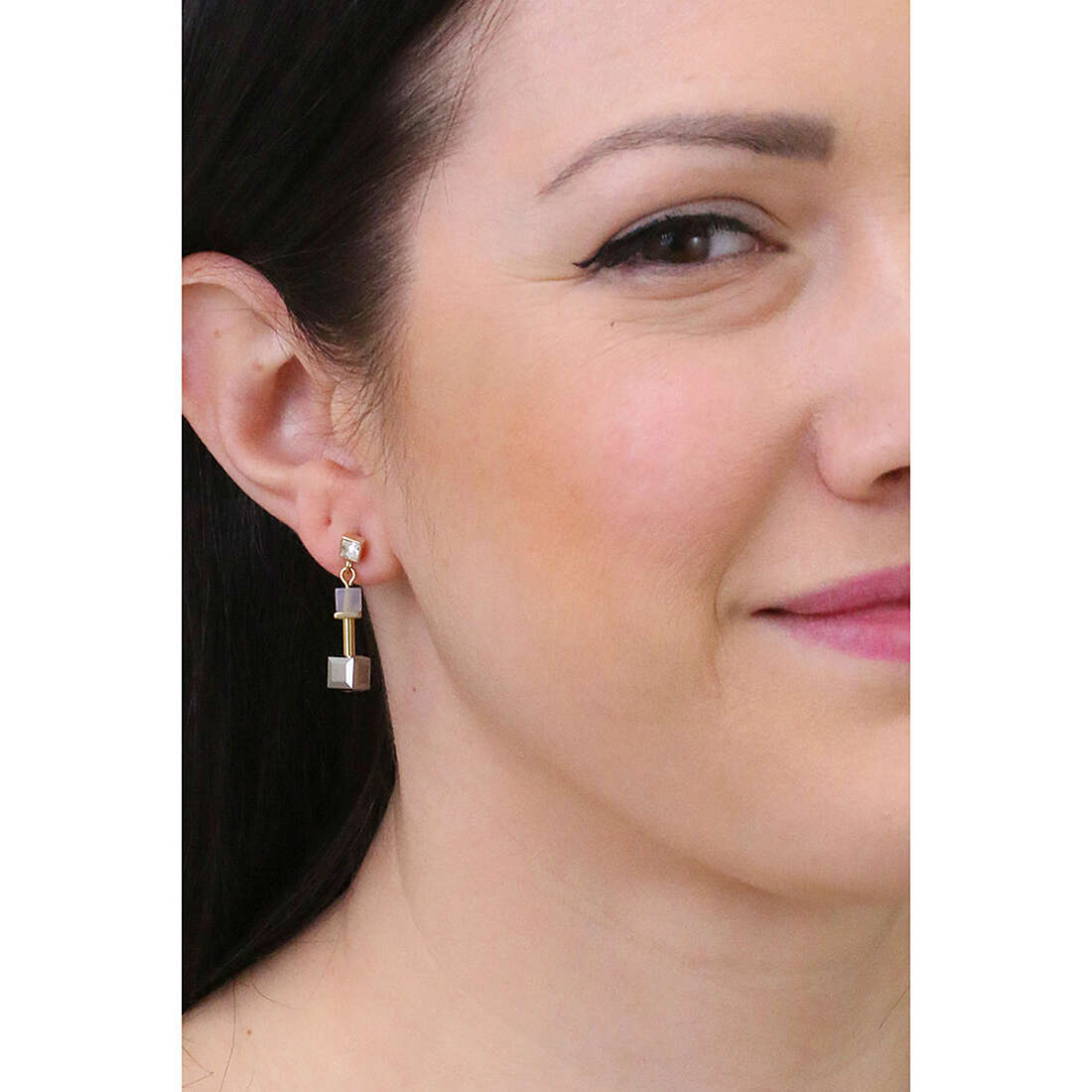 Coeur De Lion earrings woman 5074/21-1216 photo wearing