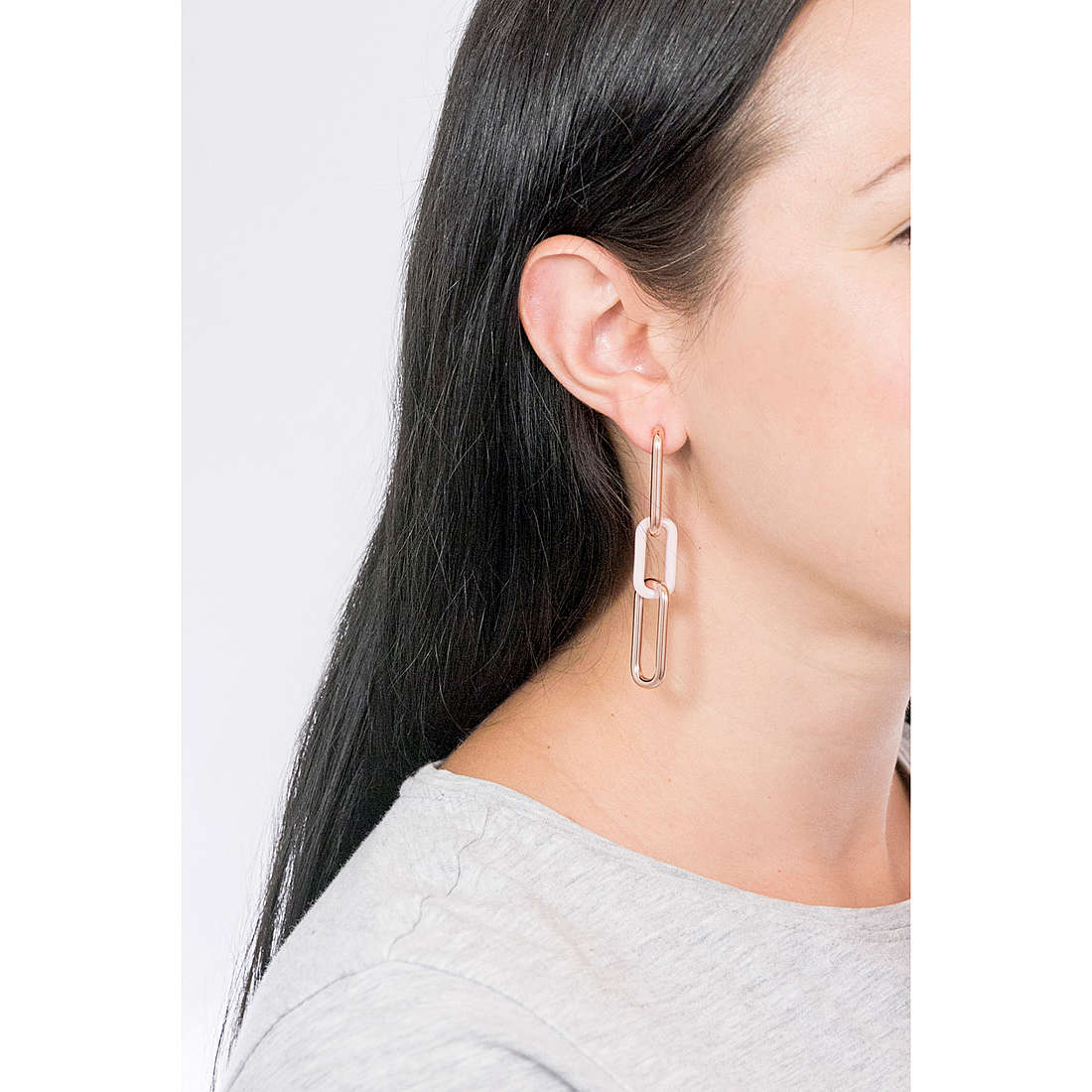 Emporio Armani earrings woman EGS2698221 wearing