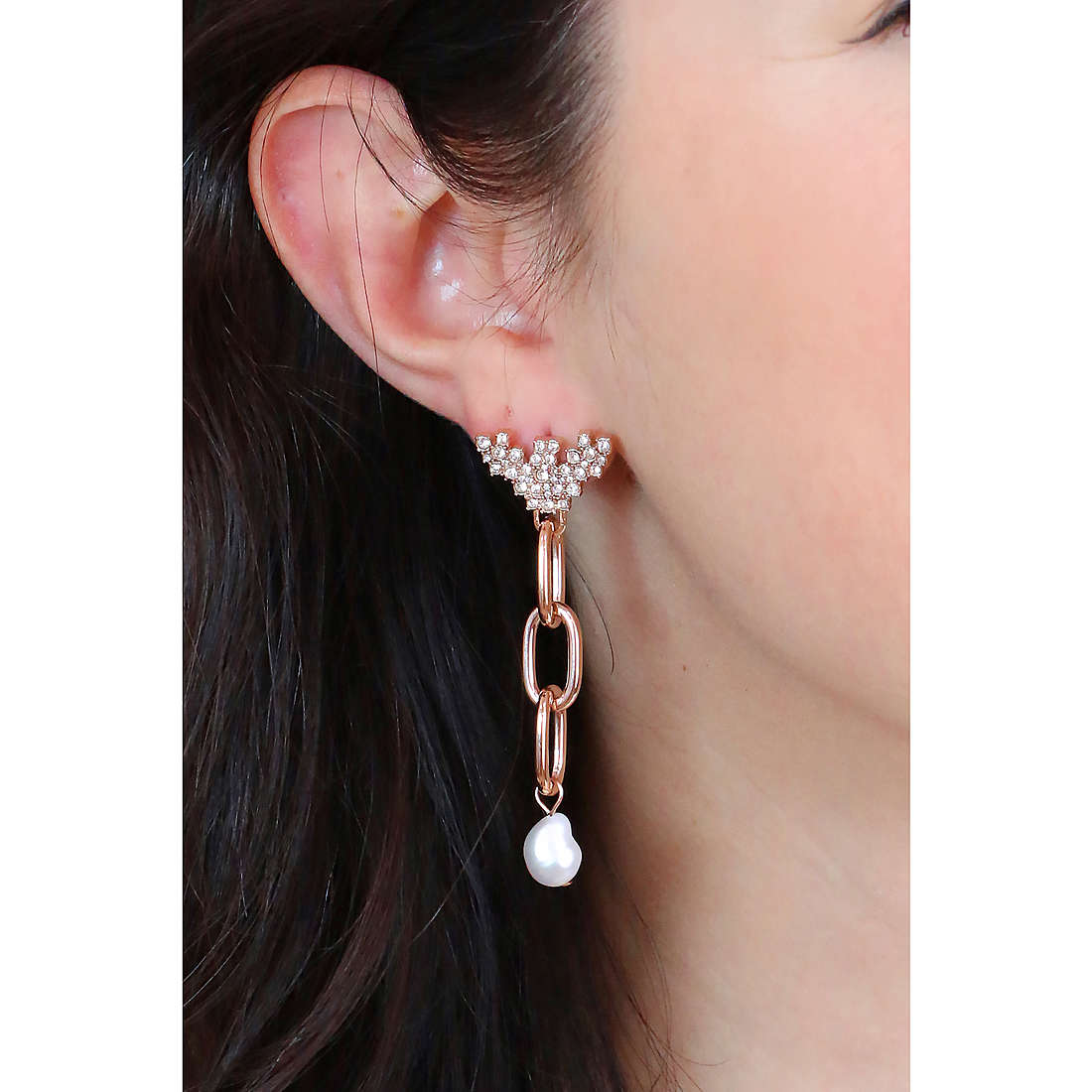 Emporio Armani earrings Iconic woman EGS2964221 wearing