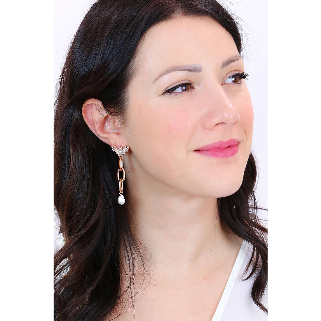 Emporio Armani earrings Iconic woman EGS2964221 wearing