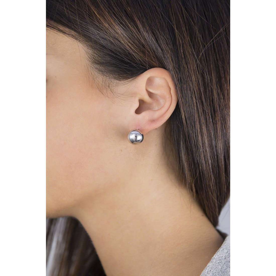 GioiaPura earrings woman 40086-00-00 wearing