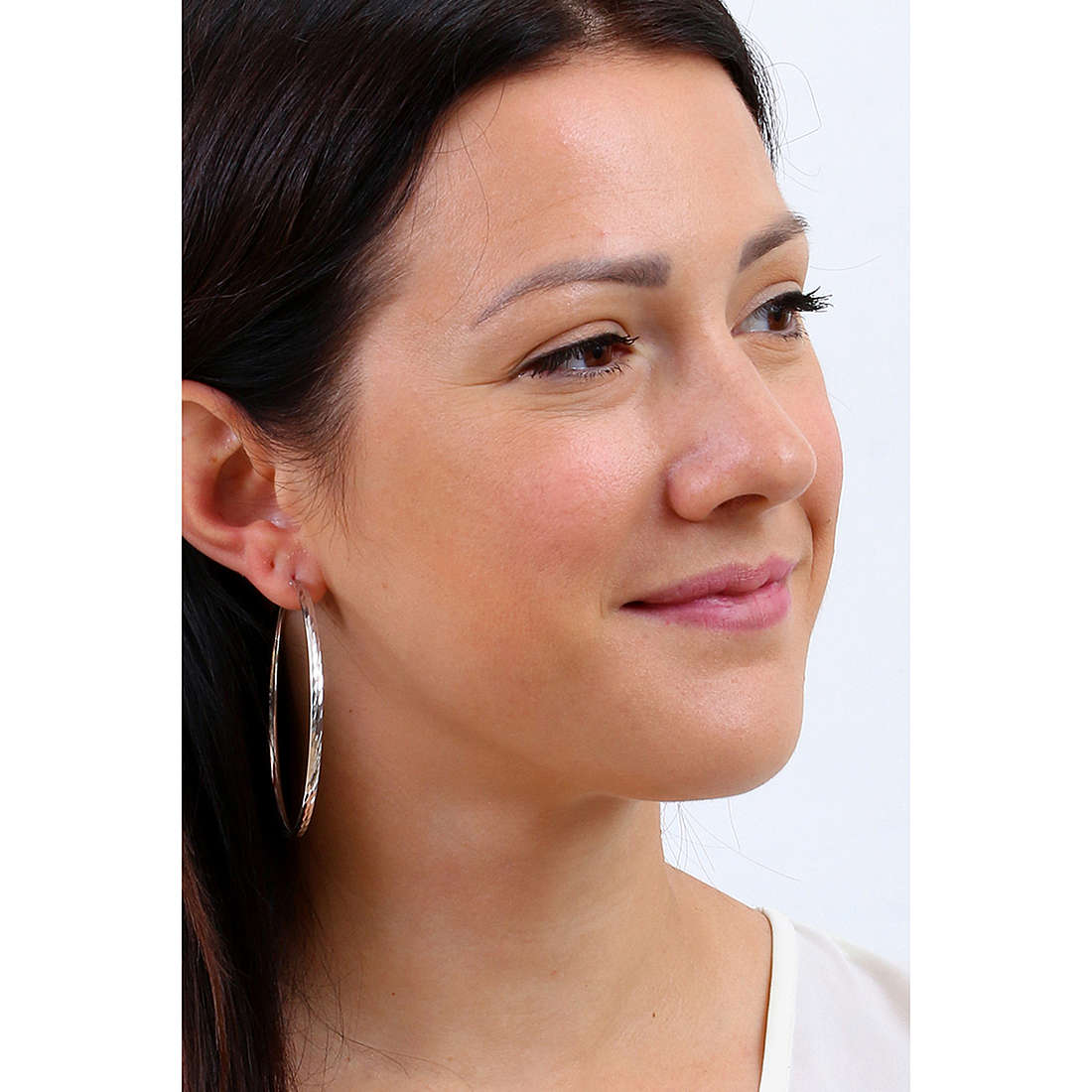 GioiaPura earrings woman 59161-00-60 wearing