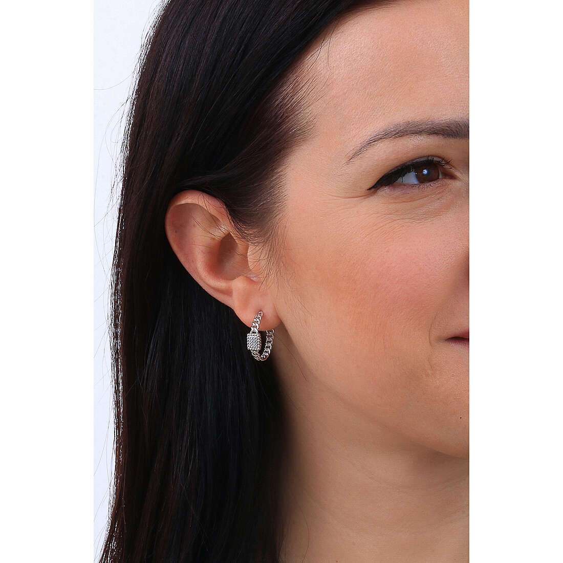 GioiaPura earrings woman DV-24951449 wearing
