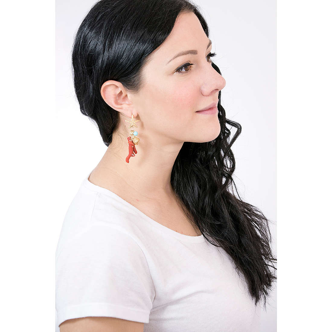 GioiaPura earrings woman GYOARP0195-G wearing