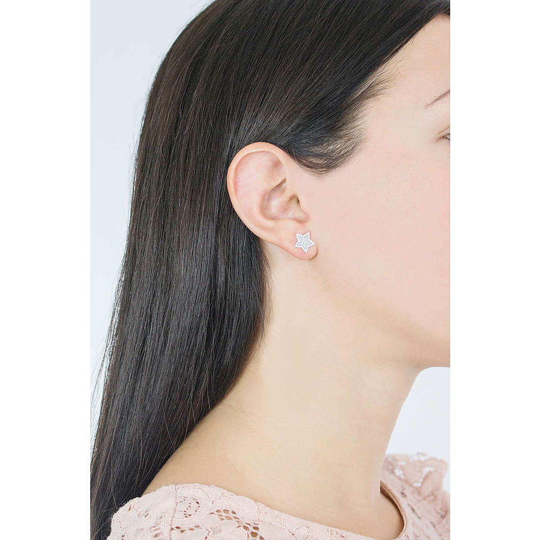 GioiaPura earrings woman GYOARW0225-S wearing