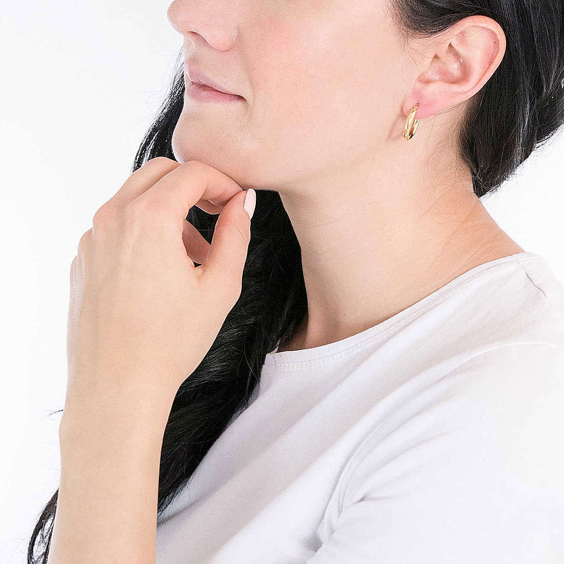 GioiaPura earrings woman GYOARW0313-1.2 wearing