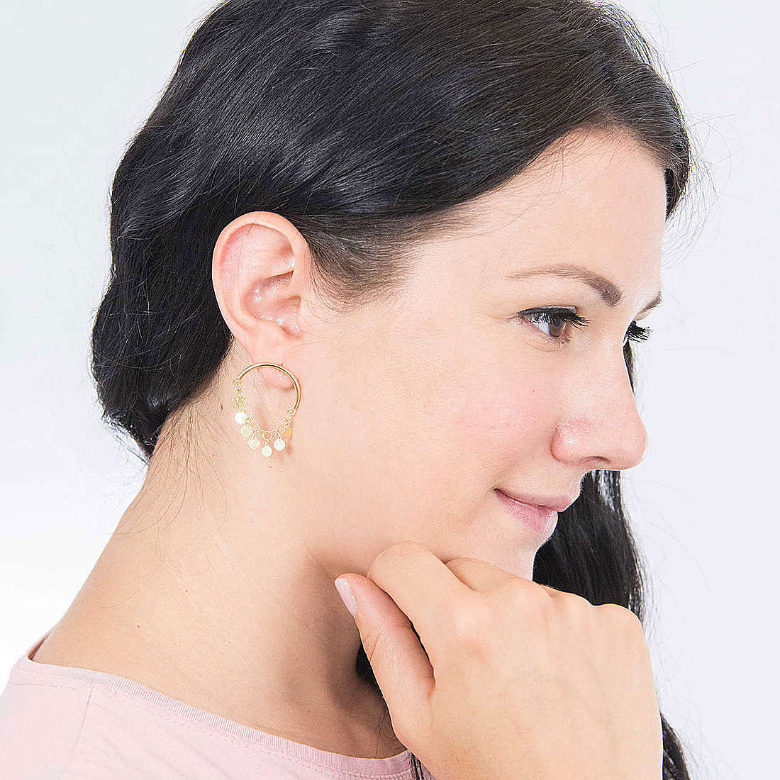 GioiaPura earrings woman GYOARW0437-G wearing