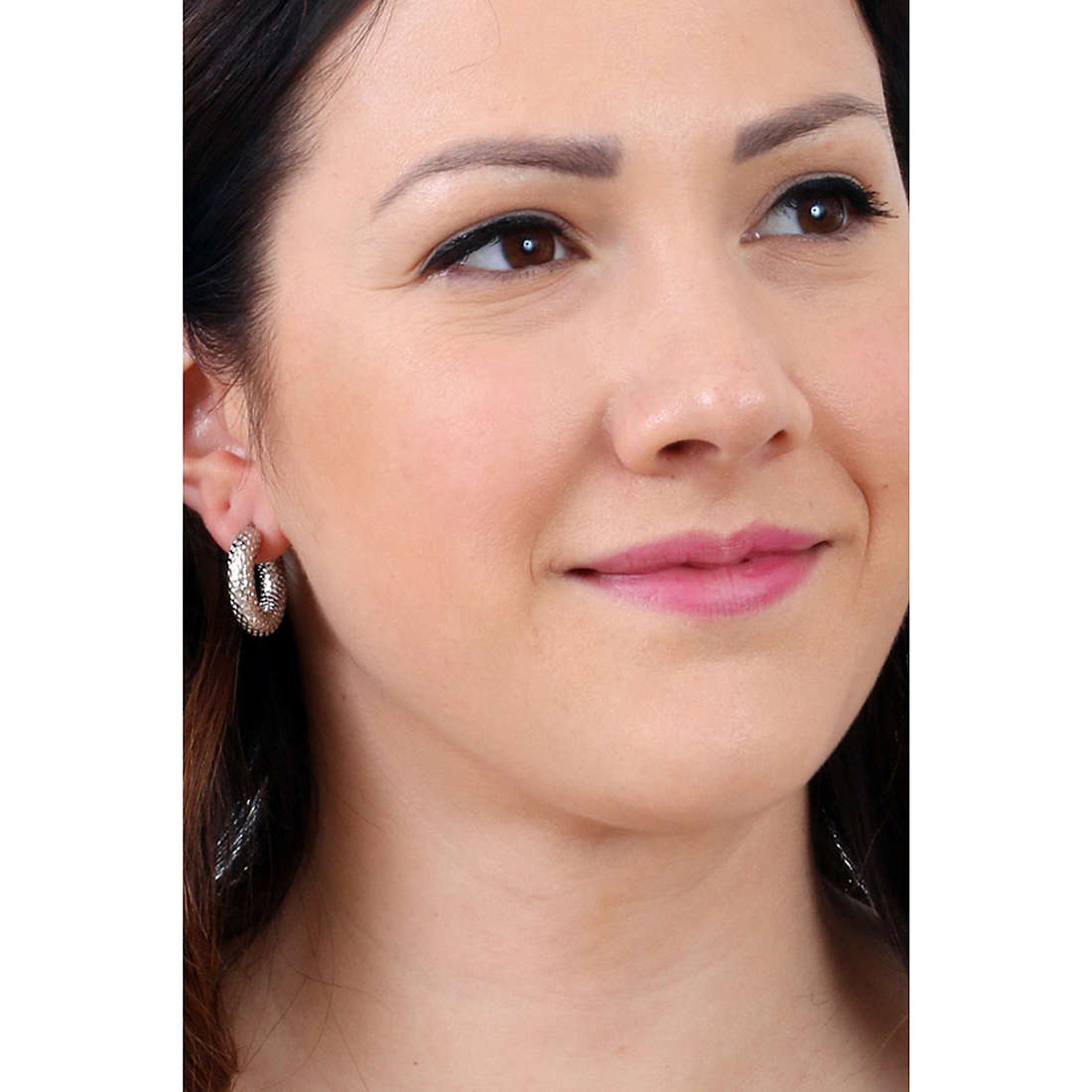 GioiaPura earrings woman GYOARW0581-1.2 wearing