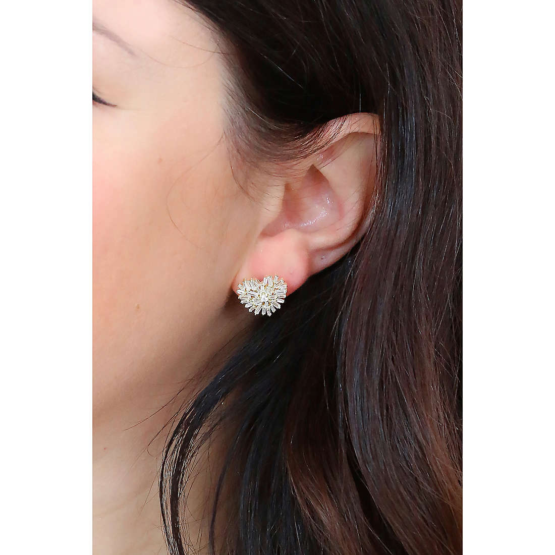 GioiaPura earrings woman GYOARZ1163-GW wearing