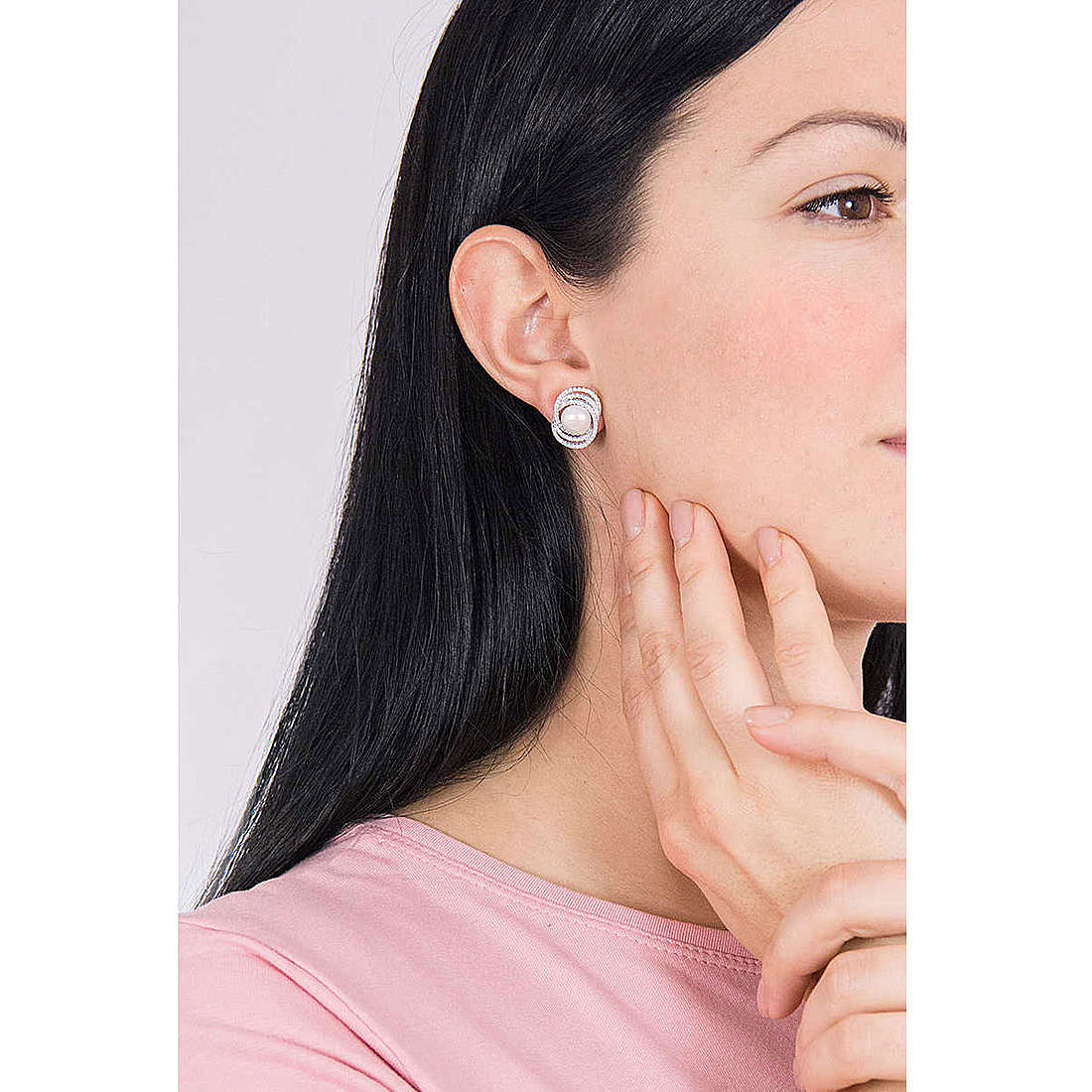 GioiaPura earrings woman INS022OR021 wearing