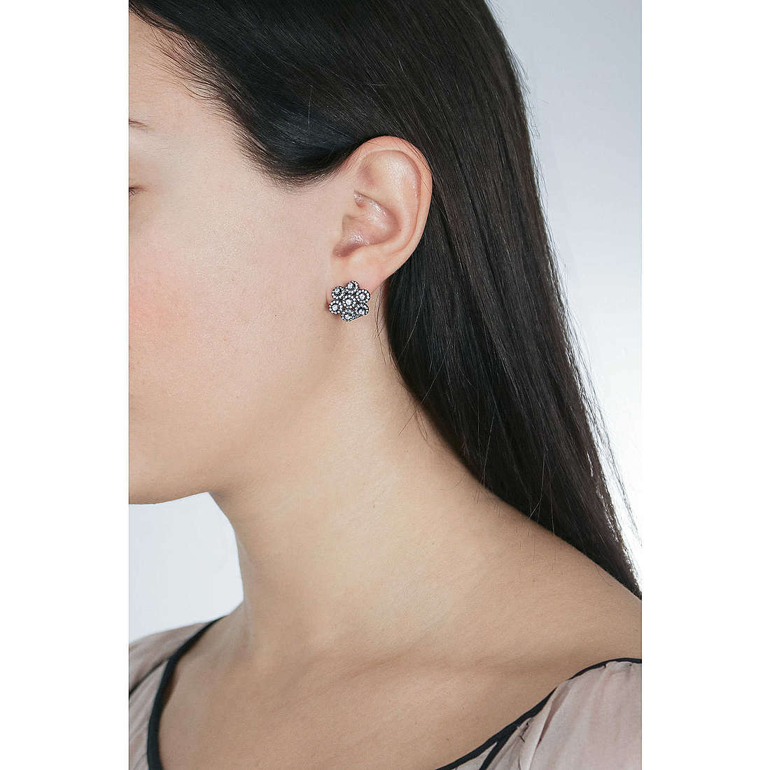 GioiaPura earrings woman INS028OR120RU wearing