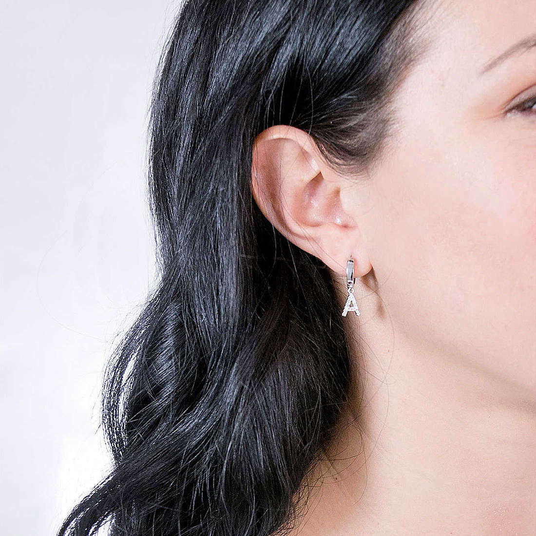 GioiaPura earrings woman INS028OR375-A wearing