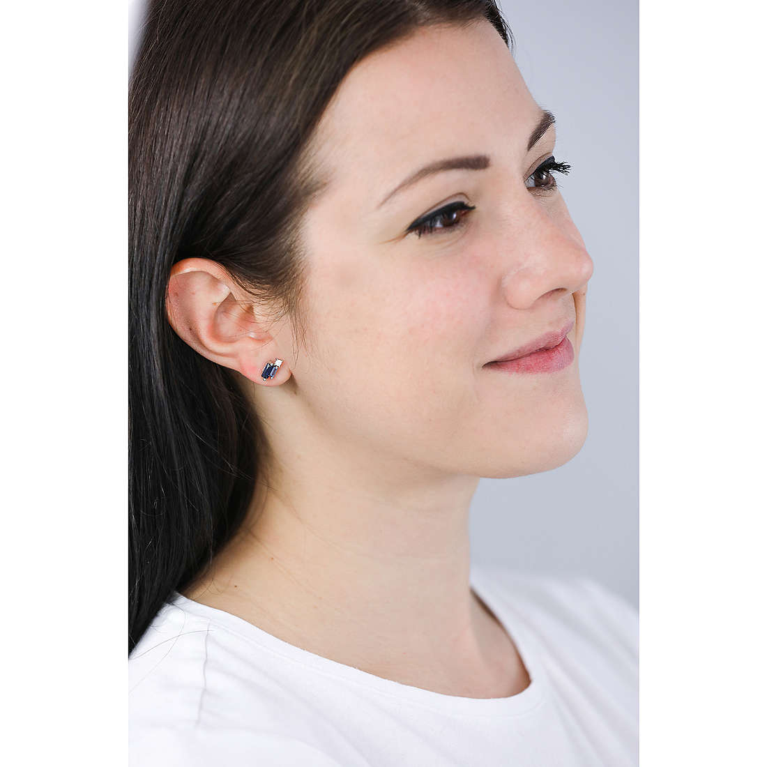 GioiaPura earrings woman INS028OR801RHDB wearing