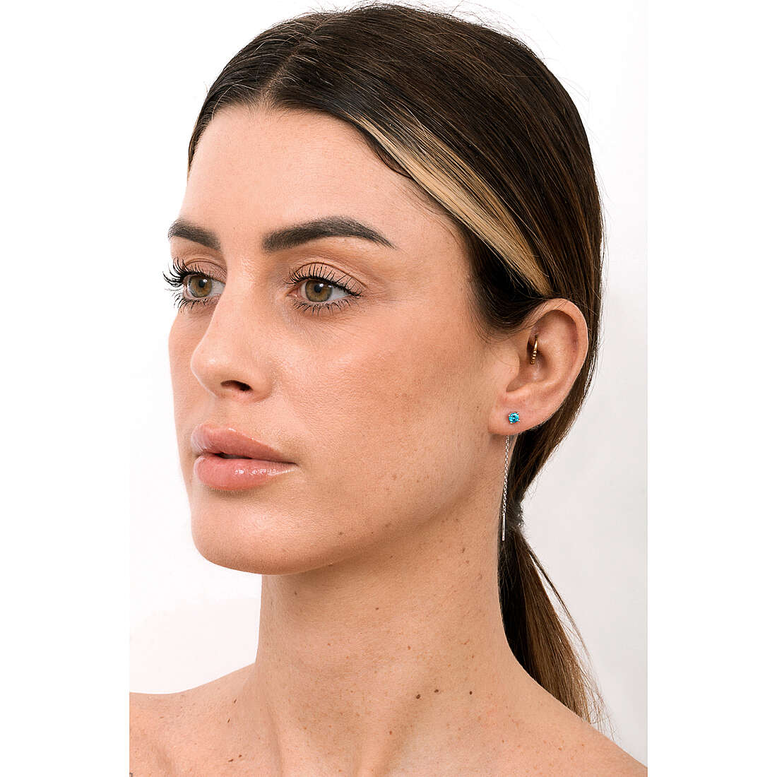 GioiaPura earrings woman INS029OR187RHLB wearing
