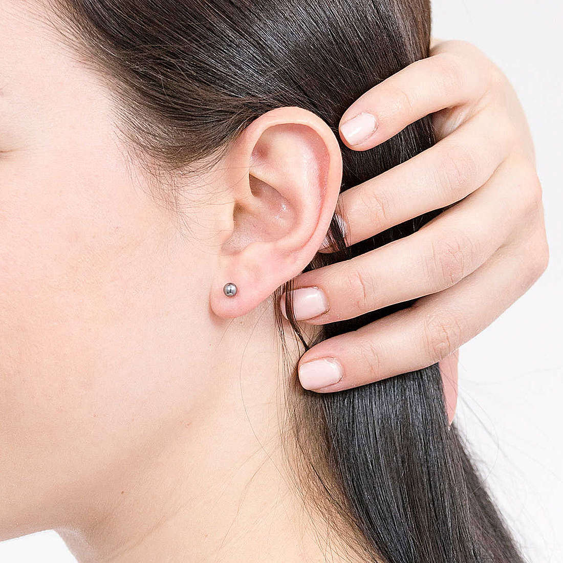 GioiaPura earrings woman LPE11217D4 wearing