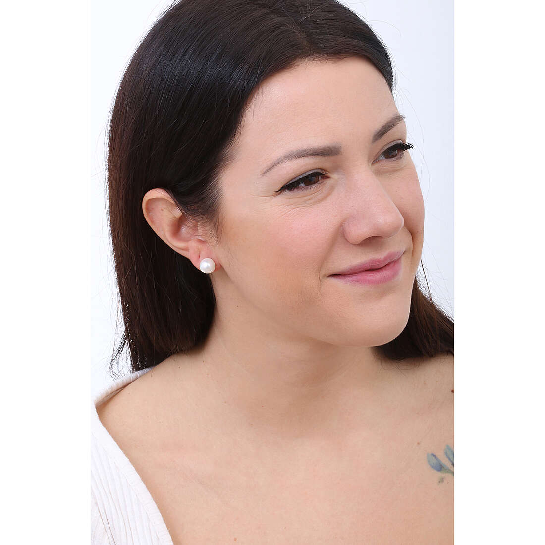 GioiaPura earrings woman LPE11300 wearing