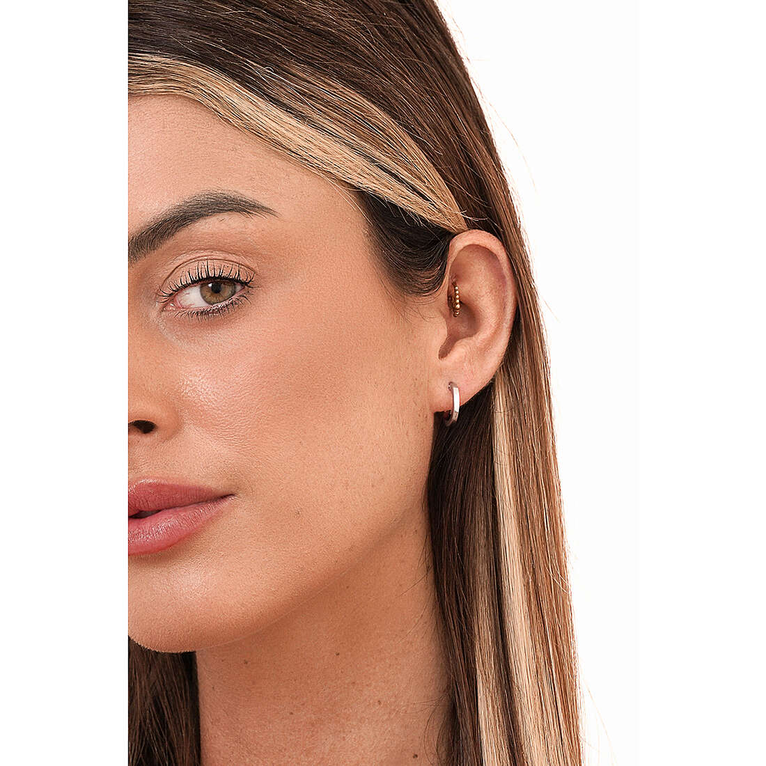 GioiaPura earrings Oro 375 woman GP9-S164616 wearing