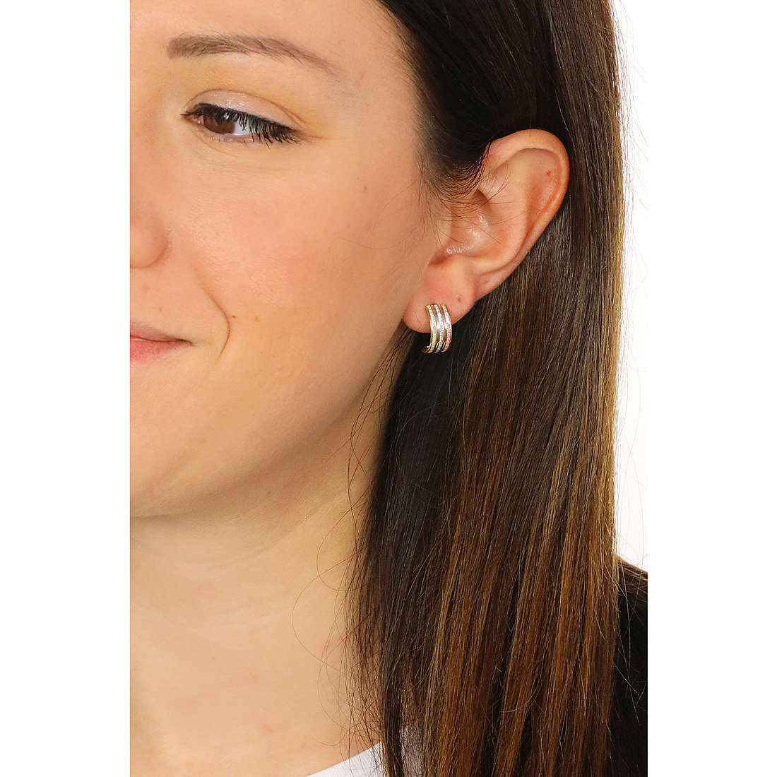 GioiaPura earrings Oro 375 woman GP9-S218404 wearing
