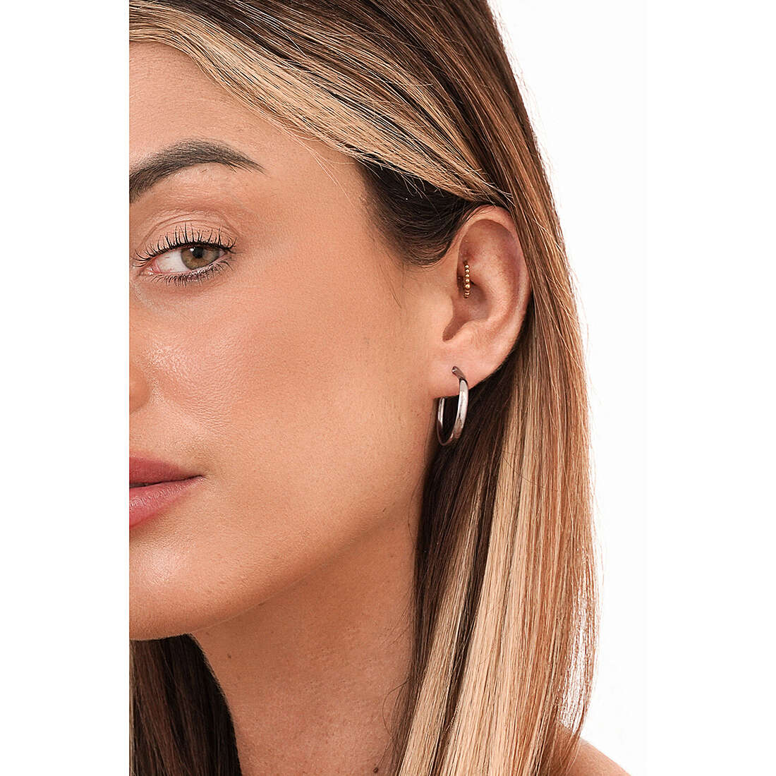GioiaPura earrings Oro 750 woman GP-S131344 wearing