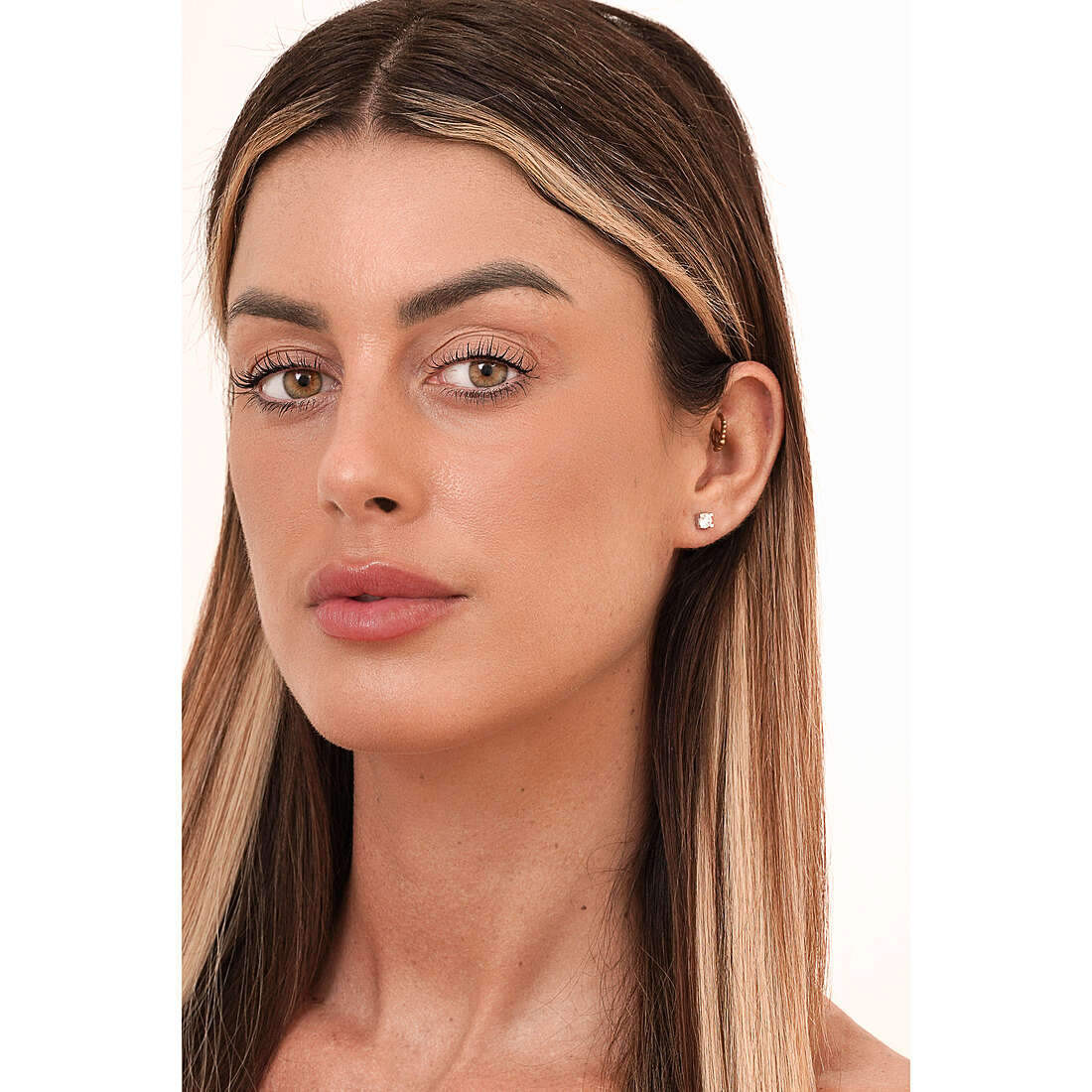 GioiaPura earrings Oro 750 woman GP-S136850 wearing