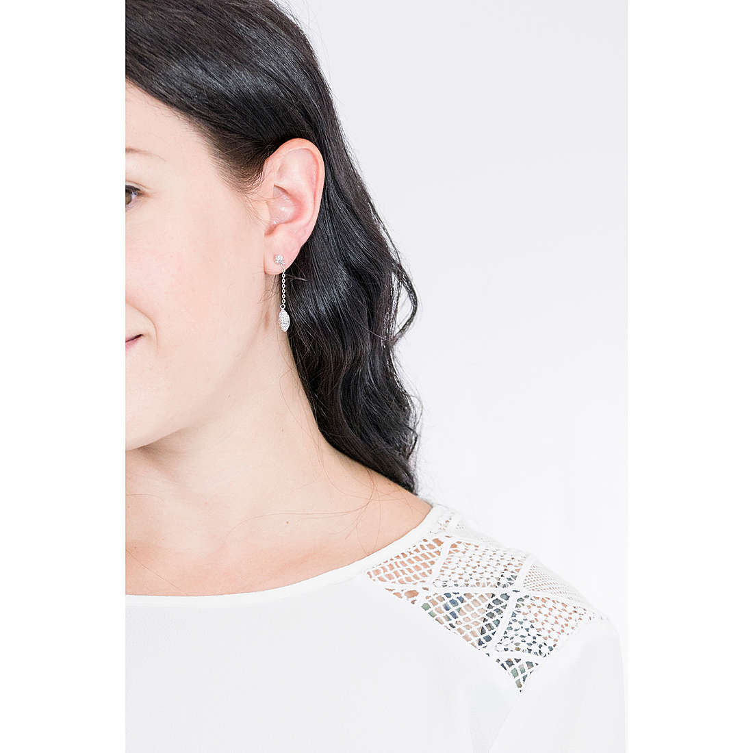 GioiaPura earrings Oro 750 woman GP-S168766 wearing