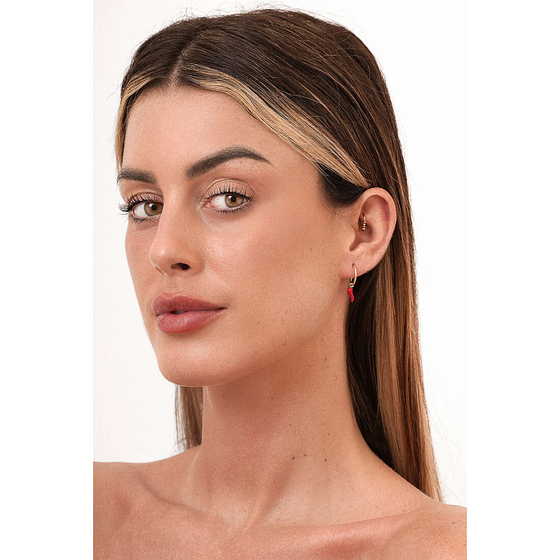 GioiaPura earrings Oro 750 woman GP-S237632 wearing