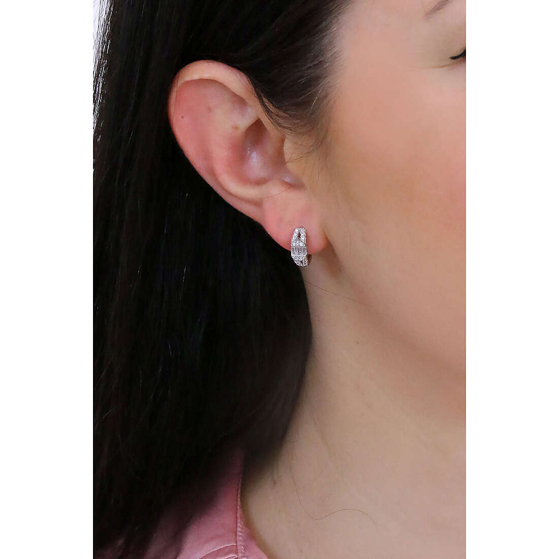 GioiaPura earrings woman ST67946-RH wearing