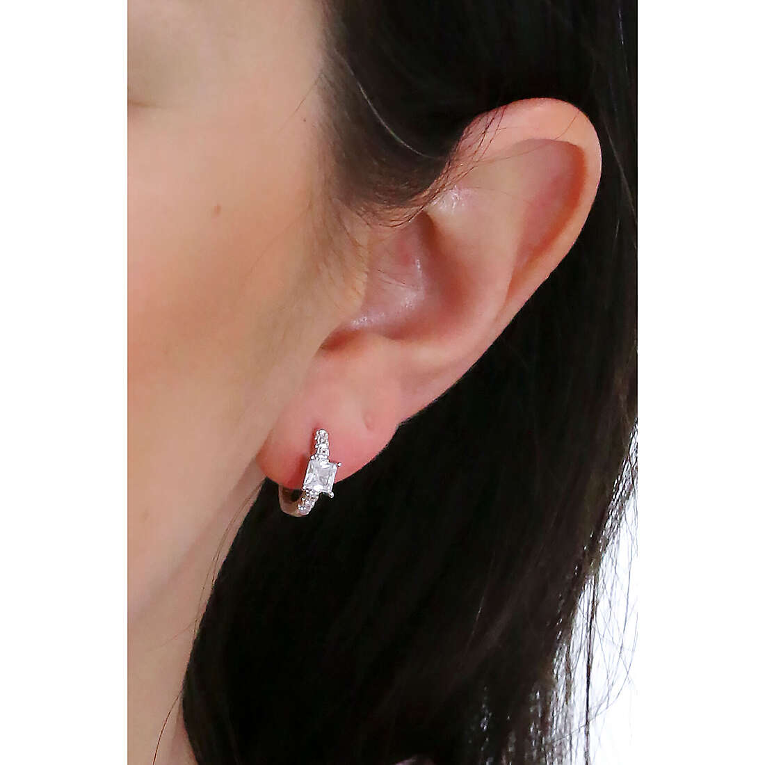 GioiaPura earrings woman ST67949-RHBI wearing
