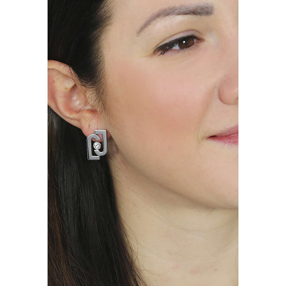 Liujo earrings Icona woman LJ1682 wearing
