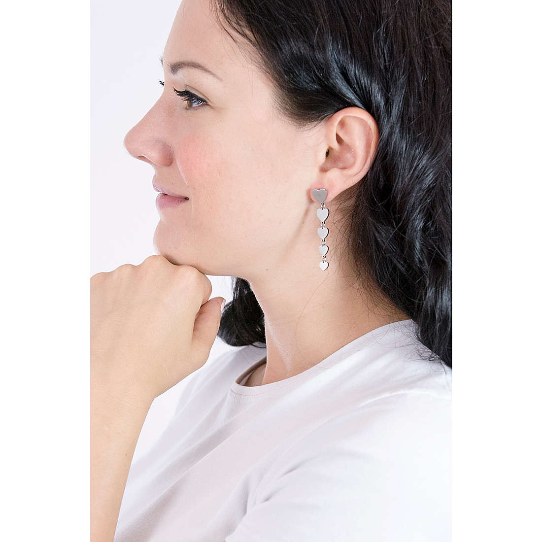 Luca Barra earrings Pretty Moment woman LBOK1005 wearing