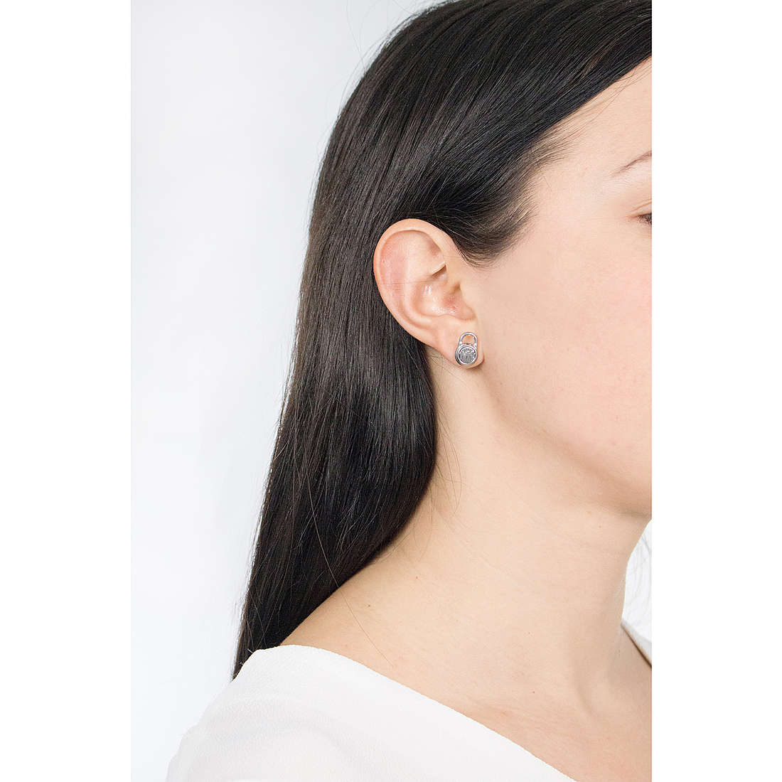 Michael Kors earrings Logo woman MKJ6811040 wearing