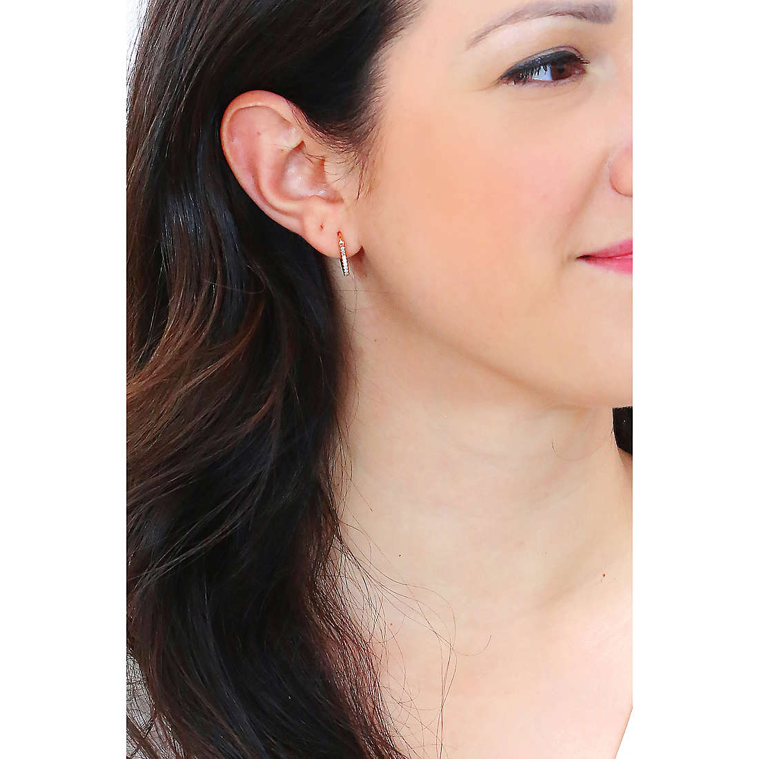 Michael Kors earrings woman MKC1336AN791 wearing