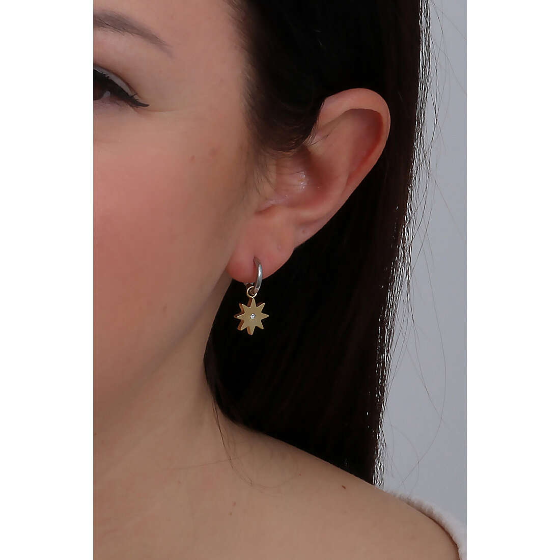 Morellato earrings Maia woman SAUY07 wearing