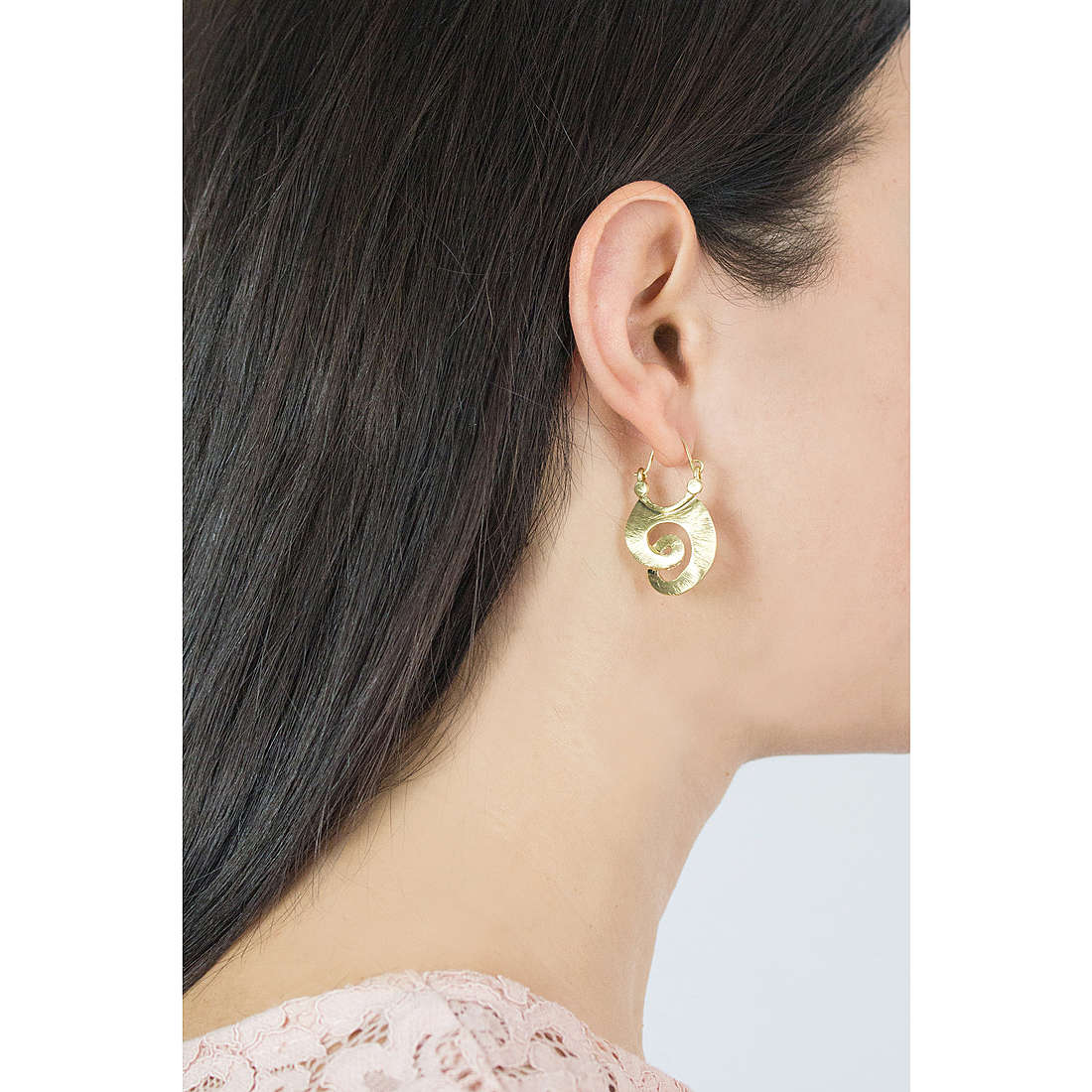 Ottaviani earrings woman 500147O wearing