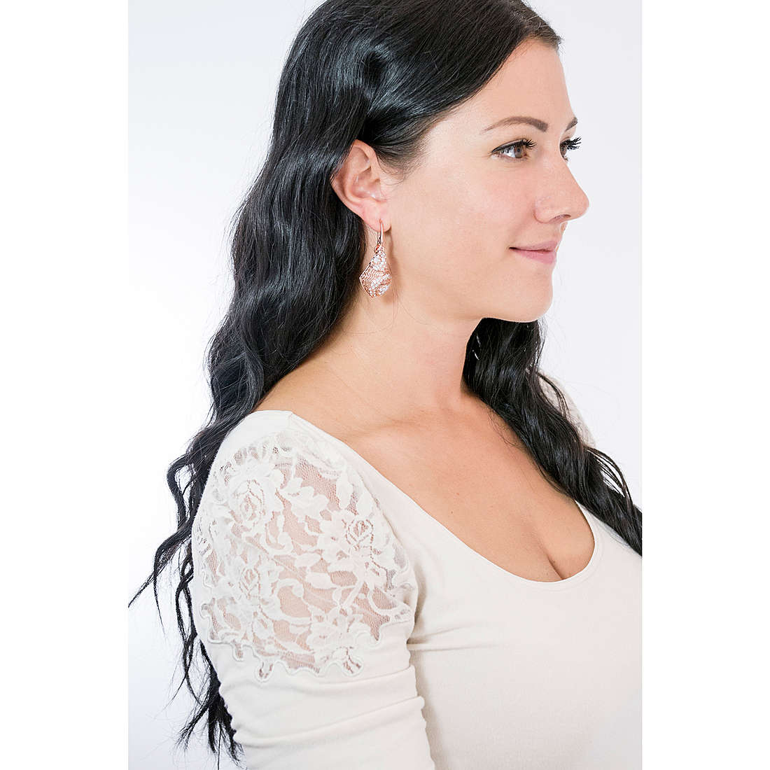 Ottaviani earrings woman 500263O wearing