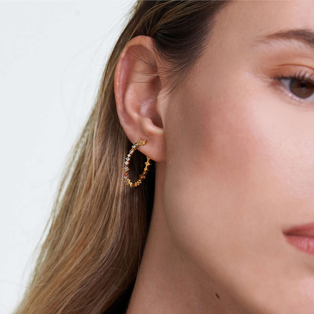 PDPaola earrings Atelier woman AR01-221-U wearing