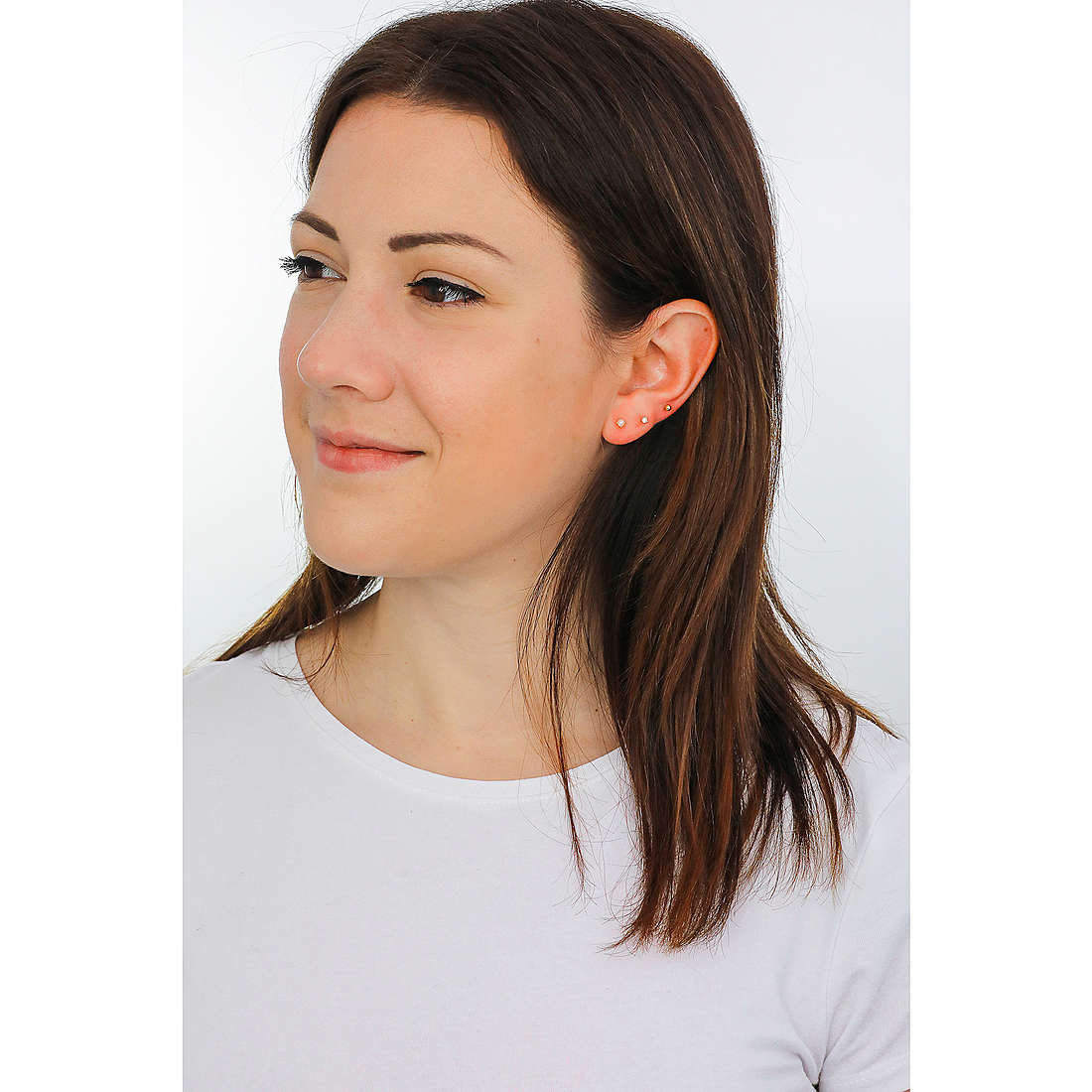 PDPaola earrings New Essentials woman BU01-020-U wearing