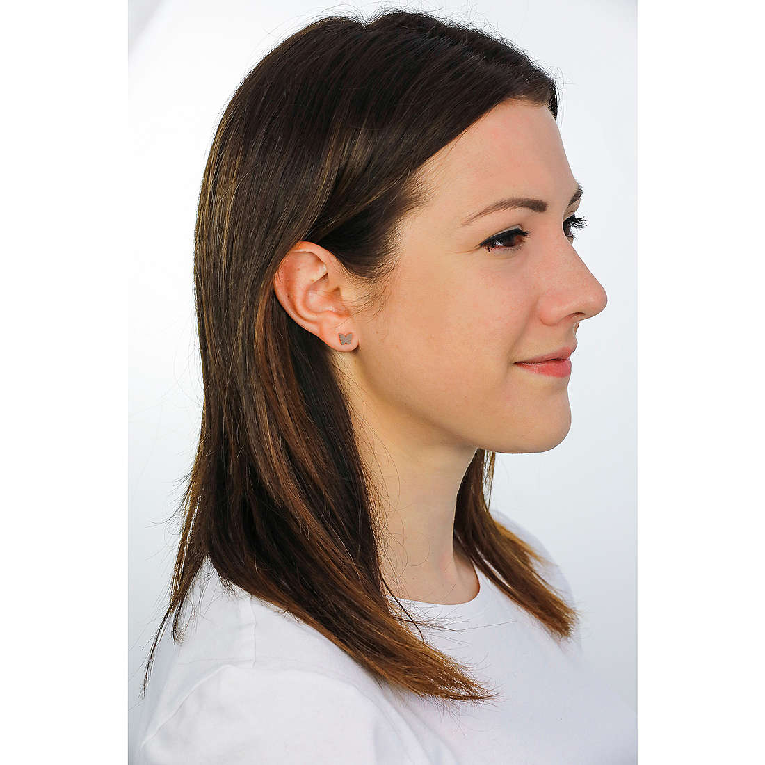 Sagapò earrings Click woman SCK157 wearing