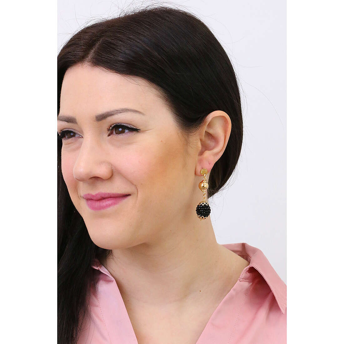 Sovrani earrings Cristal Magique woman J5784 wearing