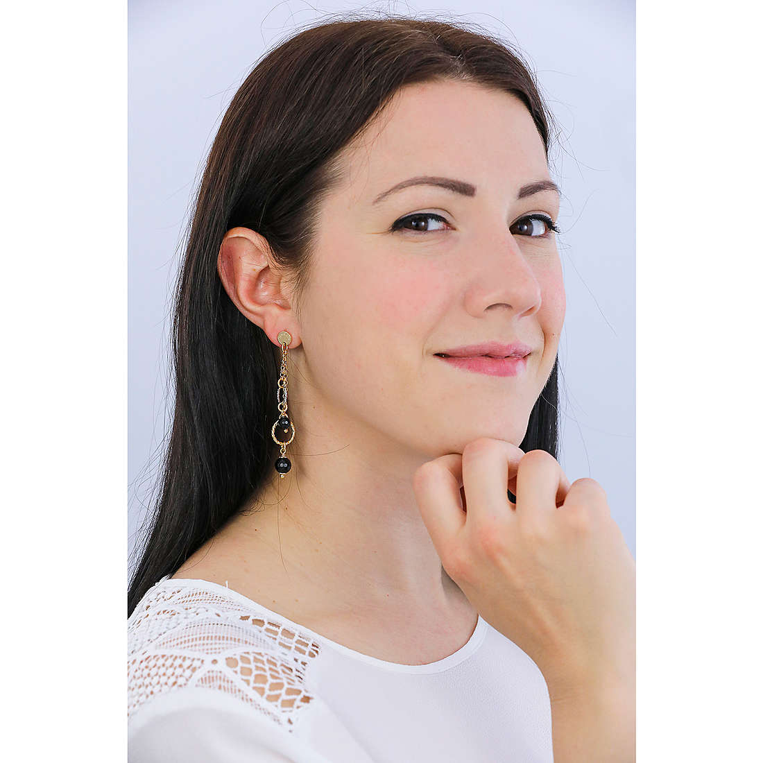 Sovrani earrings Cristal Magique woman J6106 wearing