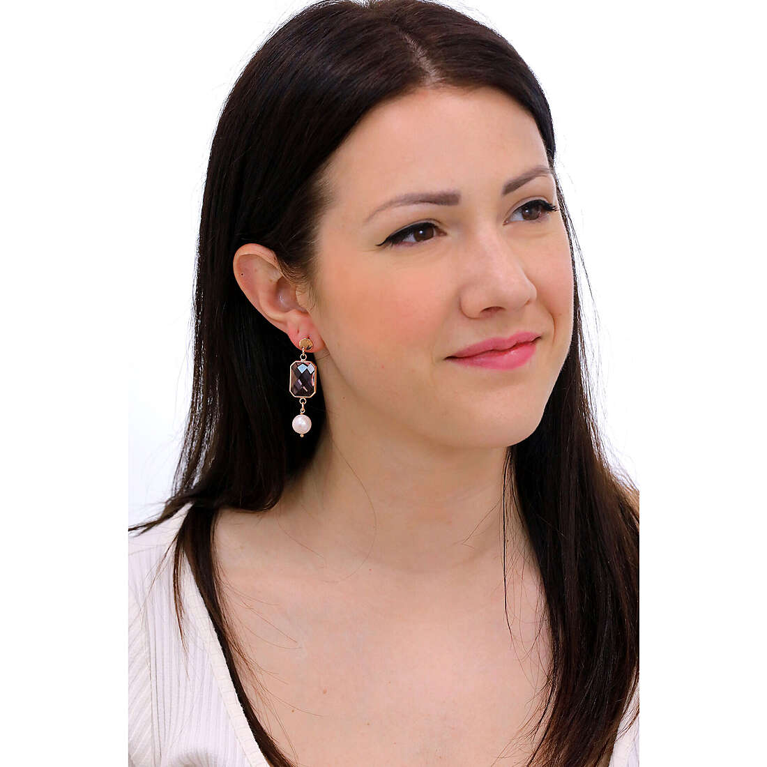 Sovrani earrings Cristal Magique woman J7213 wearing