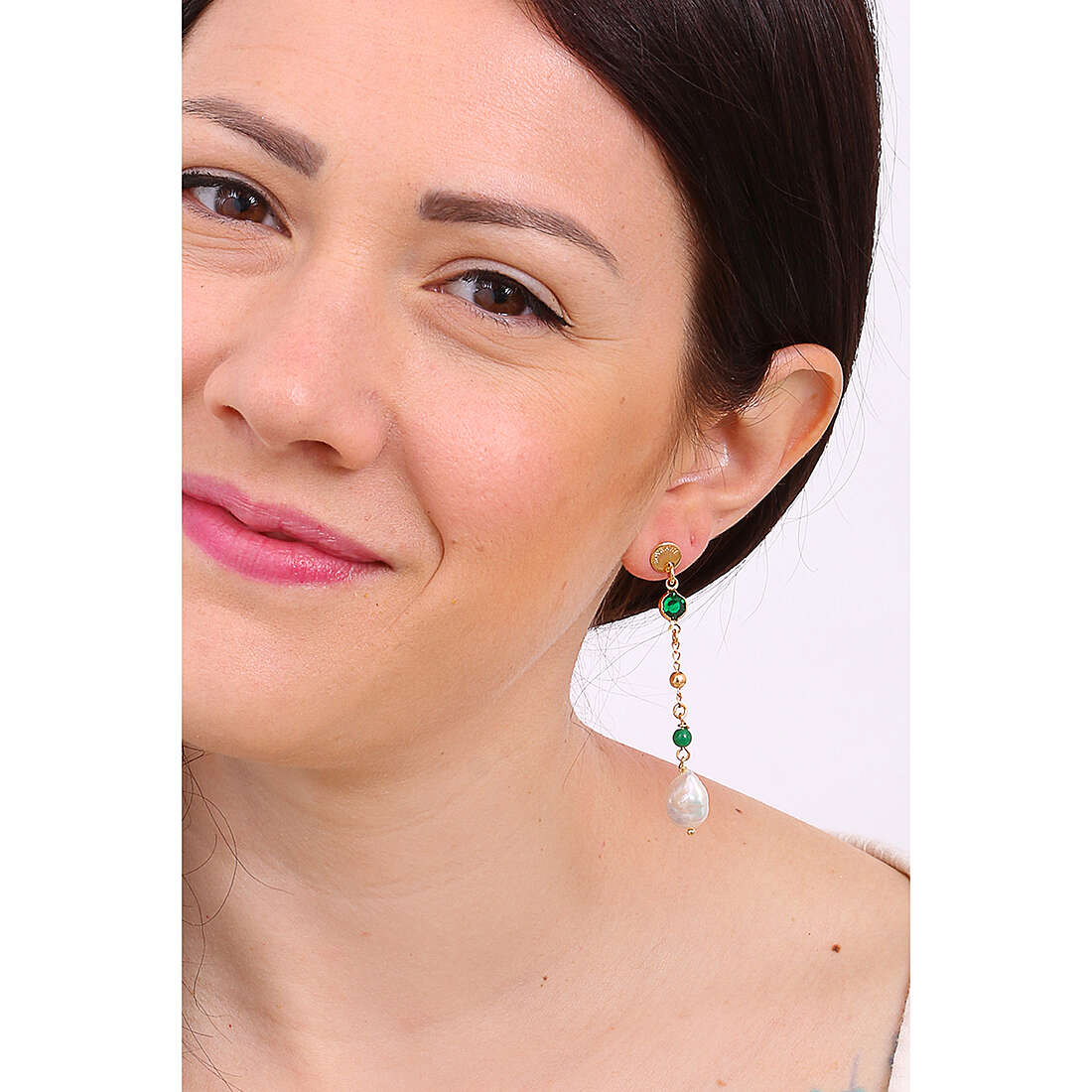 Sovrani earrings Cristal Magique woman J7254 wearing