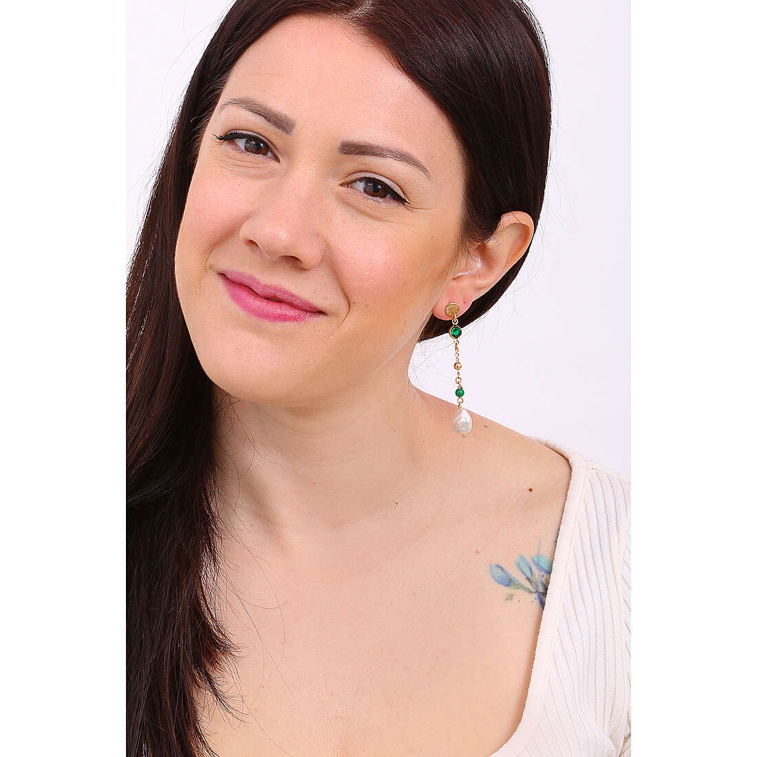 Sovrani earrings Cristal Magique woman J7254 wearing