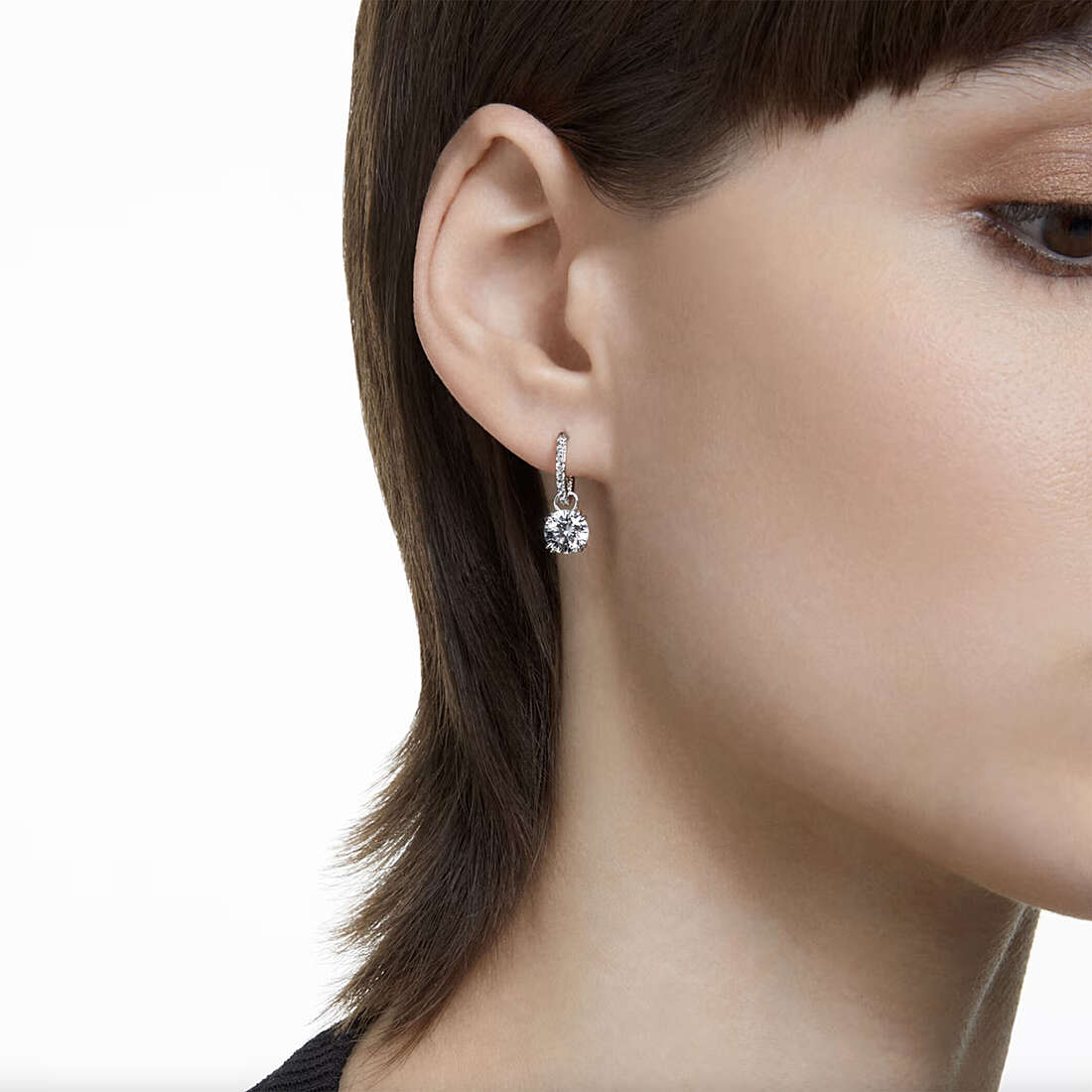 Swarovski earrings Constella woman 5636717 wearing